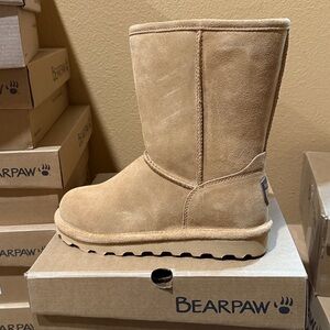 Bearpaw Elle Short Wide Boots - iced coffee